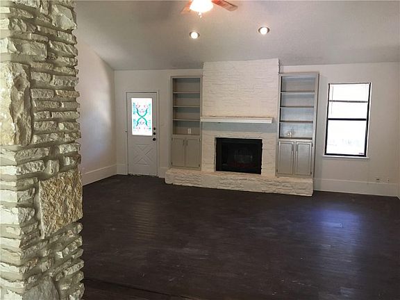 3rd image of 8802 Sparkling Creek Dr