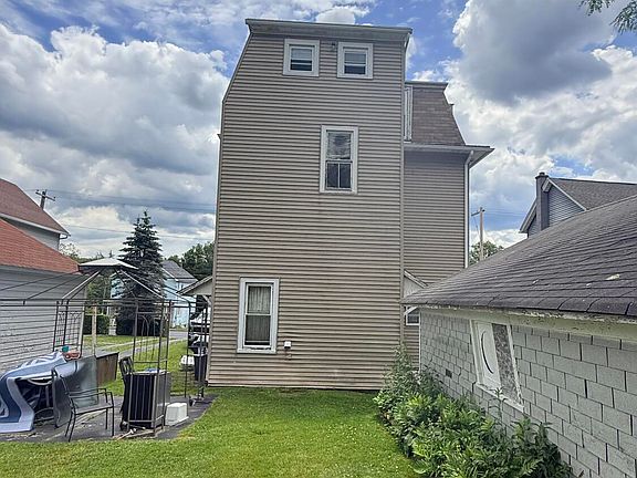 5th image of 701-707 Main St