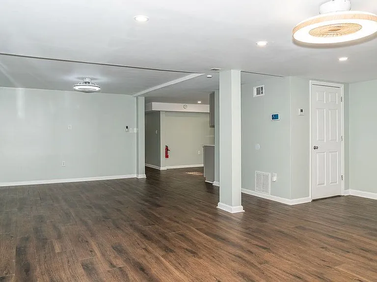 2331 Robin Ln SE — Photo 20
