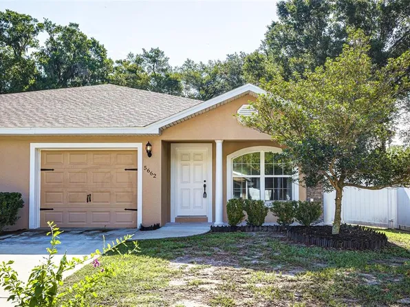 5662 Tower Palms Ln, Lakeland, FL 33811