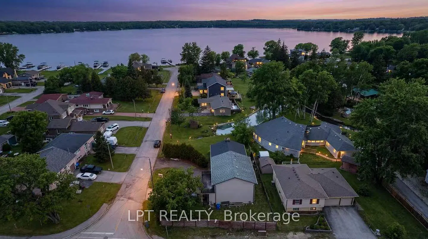 6 bed, $4,100 — Photo 2