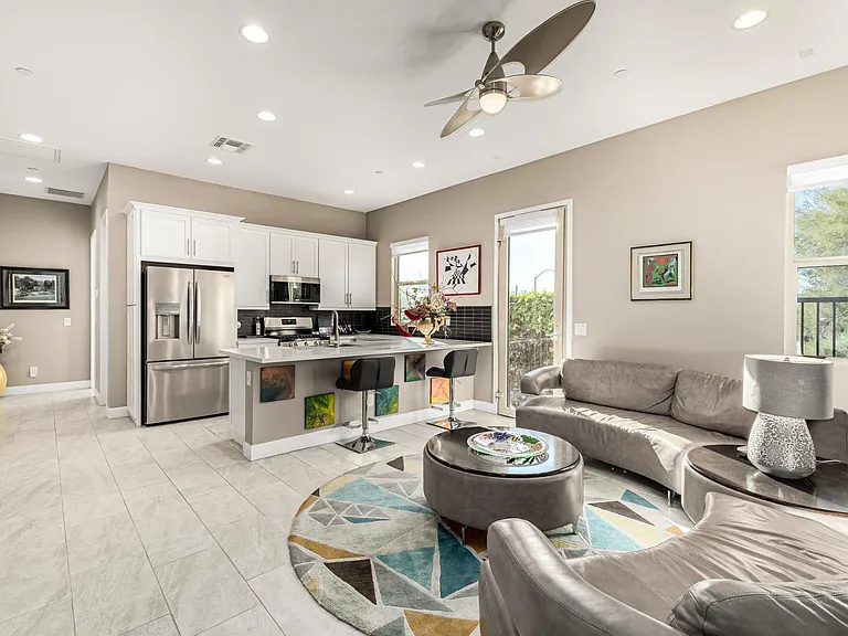 7611 E Camino Vivaz — Photo 37