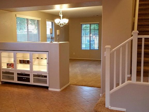 5th image of 4092 E Cherry Hills Dr