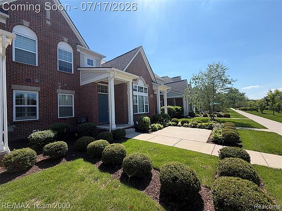 5th image of 45702 Aragon Ln
