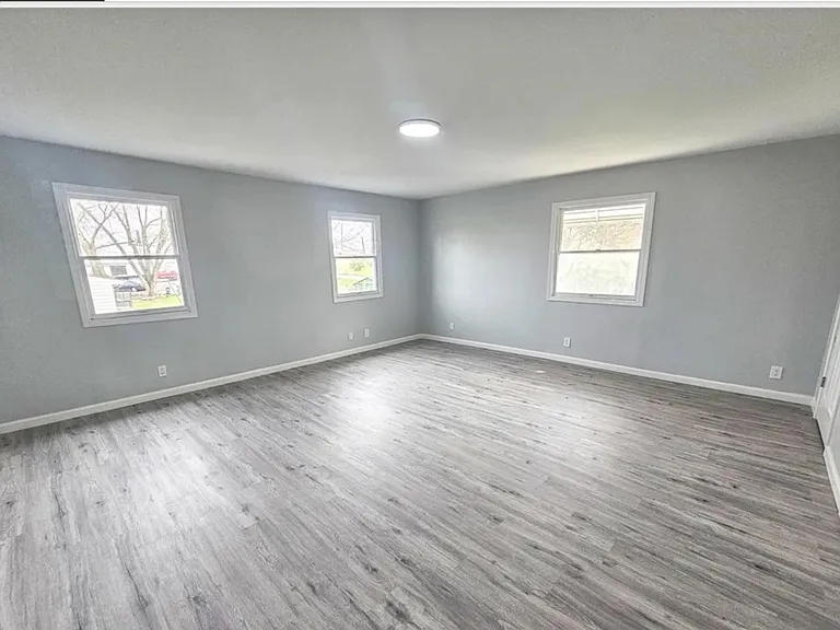 429 E Indianola Ave #2 — Photo 19