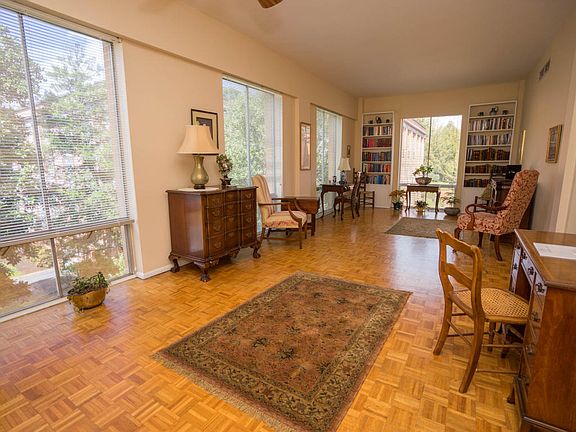 4th image of 1400 Kenesaw Ave APT 33A