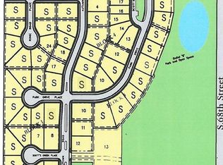 702 Autumn Rd, Hickman, NE 68372