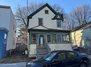 8 Regent St, Albany, NY 12202