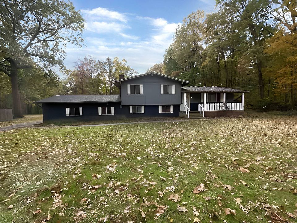 1st image of 891 Goist Ln