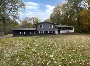 891 Goist Ln, Girard, OH 44420