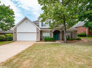 39 Ouachita Dr, Maumelle, AR 72113