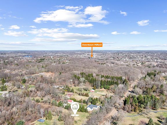 3rd image of 1480 Old Plank Rd