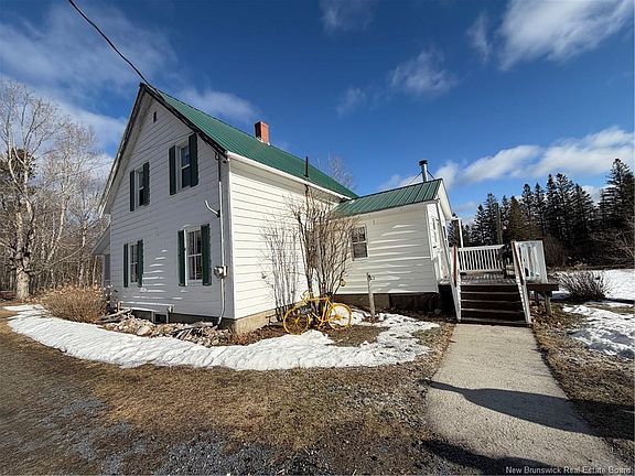 4th image of 556 Richardson Rd