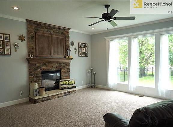 4th image of 2913 SE Jennifer Dr