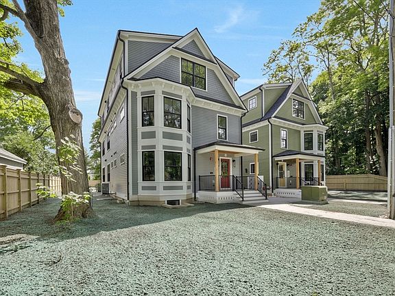 3rd image of 14 Garfield St #B1