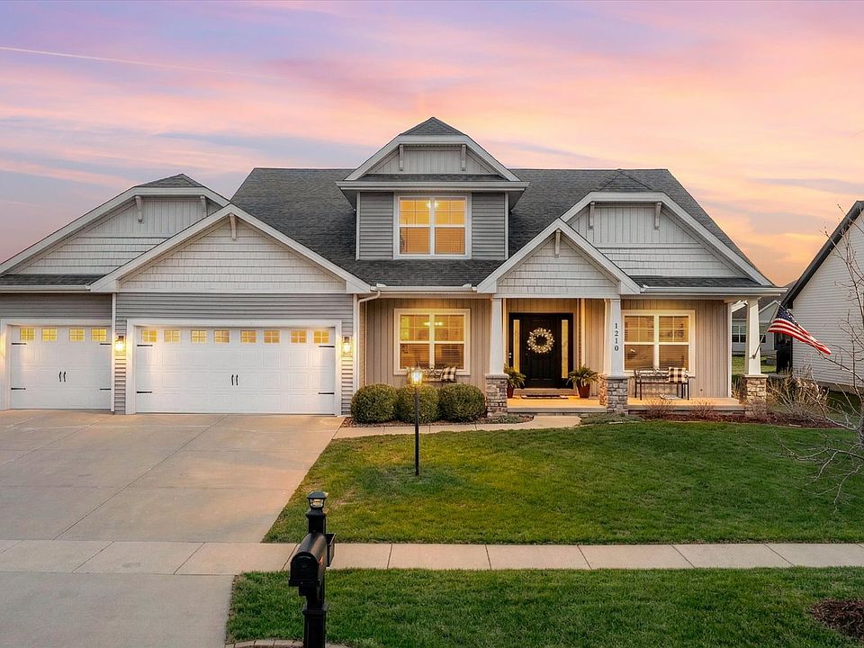 1st image of 1210 Farm Lake Dr
