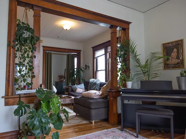 631 Jackson St NE #1 — Photo 5