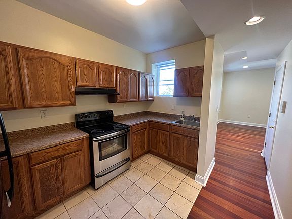 5th image of 1423 Girard Street Nw # Fl 2nd