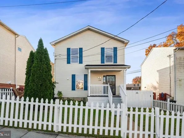 2396 Elvans Rd SE, Washington, DC 20020