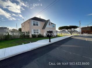 1540 NW 39th St APT 4, Lincoln City, OR