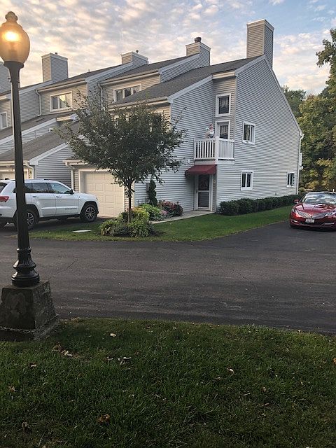 1st image of 1 Marina Dr