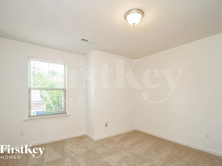 5712 Beaver Pond Trl — Photo 11