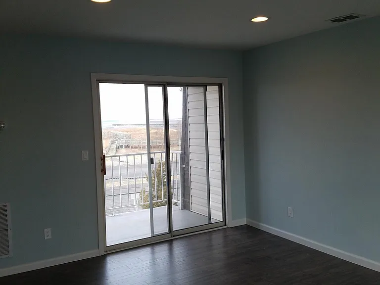 416 Beachway Ave — Photo 11