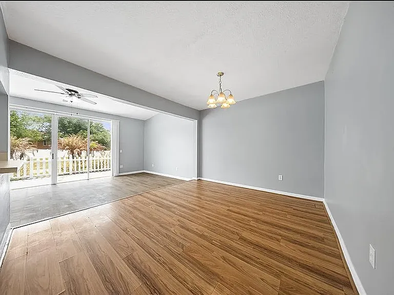 677 Orchid Dr #A — Photo 14