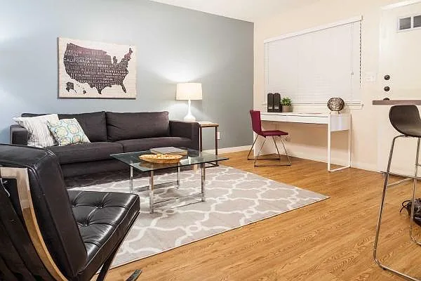 1 bed, 600 sqft, $1,450 — Photo 1