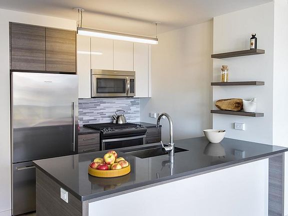 3rd image of 333 Schermerhorn St APT 48C