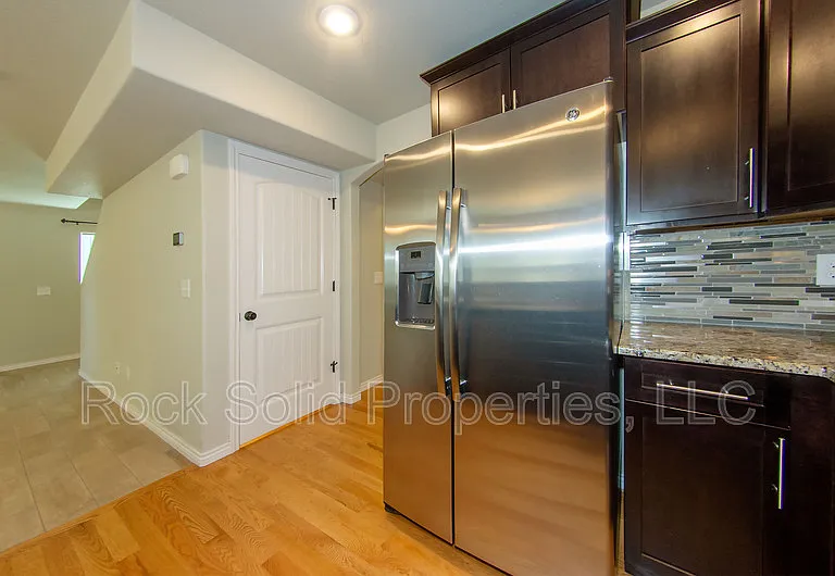 1031 Old Town Ln #1 — Photo 16