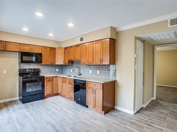 2nd image of 4748 Old Bent Tree Ln APT 401