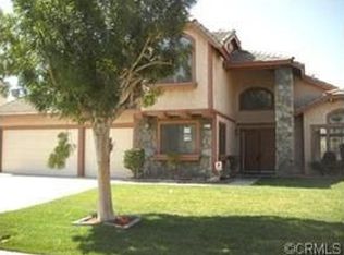 1713 W Candlewood Ave, Rialto, CA 92377