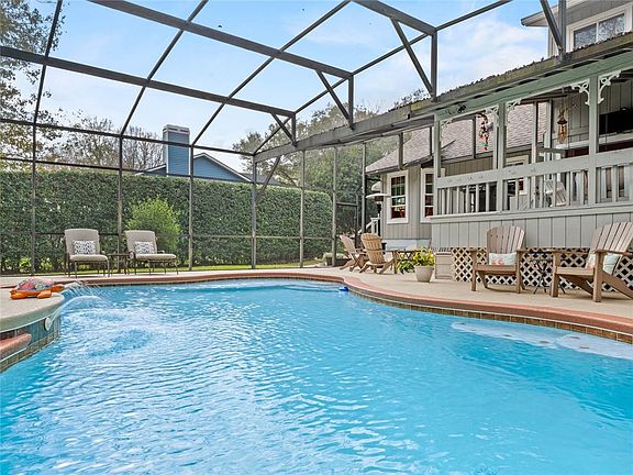5th image of 656 Bluebird Ct