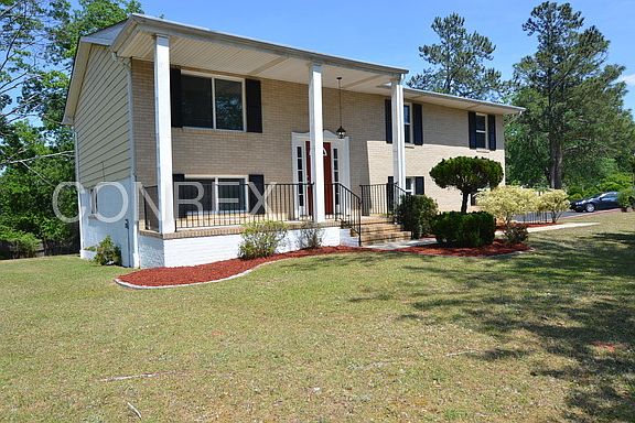 2nd image of 618 Oriole St