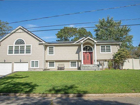 2nd image of 2809 Devon Ave