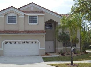 446 Cambridge Ln, Weston, FL 33326