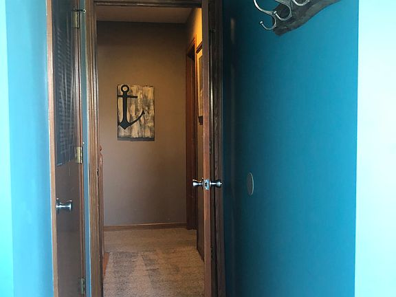 5th image of 5420 Red Wynne Ln