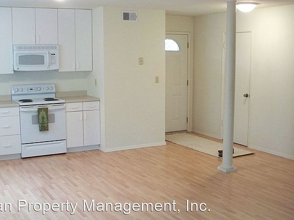 2nd image of 1535 Mosswood Dr