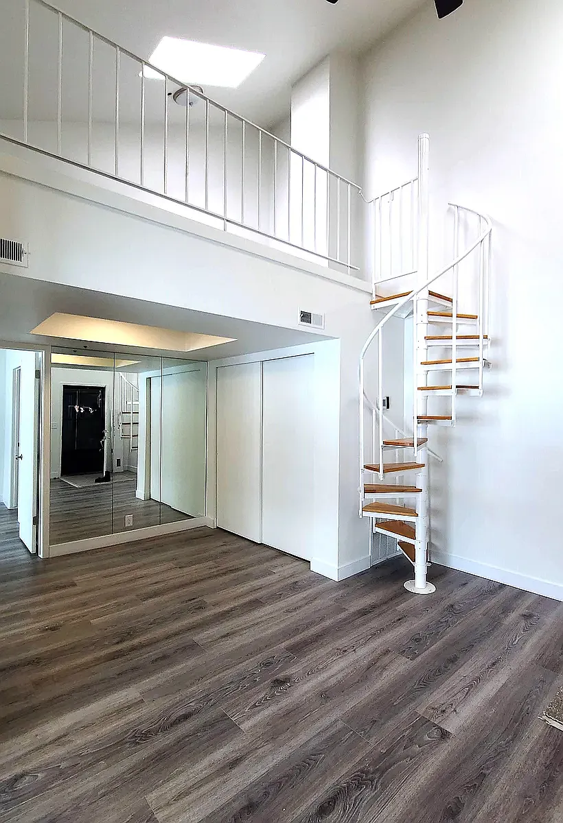 Building Photo - N 2200 W