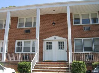 30 Corsa Ter #4-B, Ridgewood Village, NJ 07450