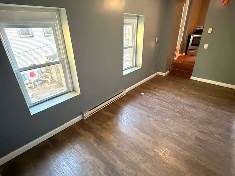 722 2nd Ave #2 — Photo 14