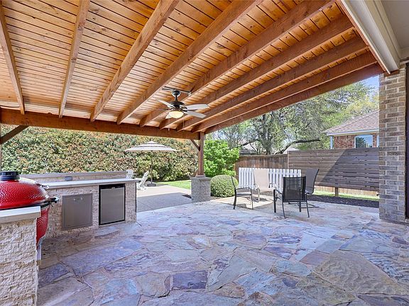 4th image of 2709 Brindisi Way