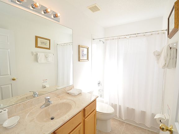4th image of 8532 Palm Harbour Dr