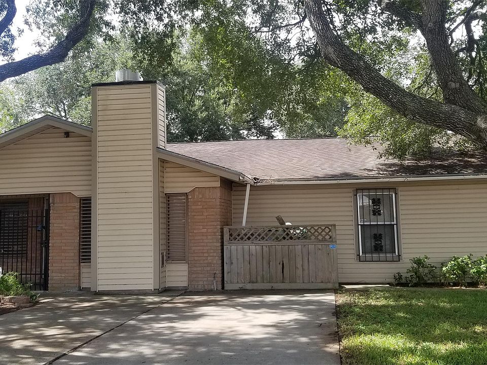 1st image of 10665 Heizer Dr