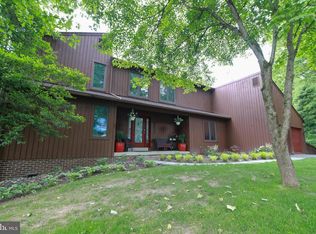 6933 Meadowlake Rd, New Market, MD 21774