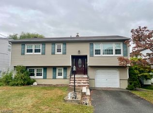 2A Navajo Ave, Lake Hiawatha, NJ