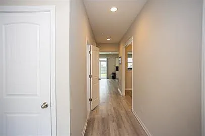 160 Decoy Ct — Photo 21