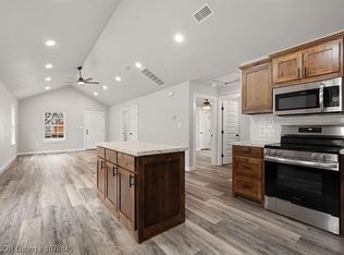 175 Kidd Ln, Poteau, OK 74953