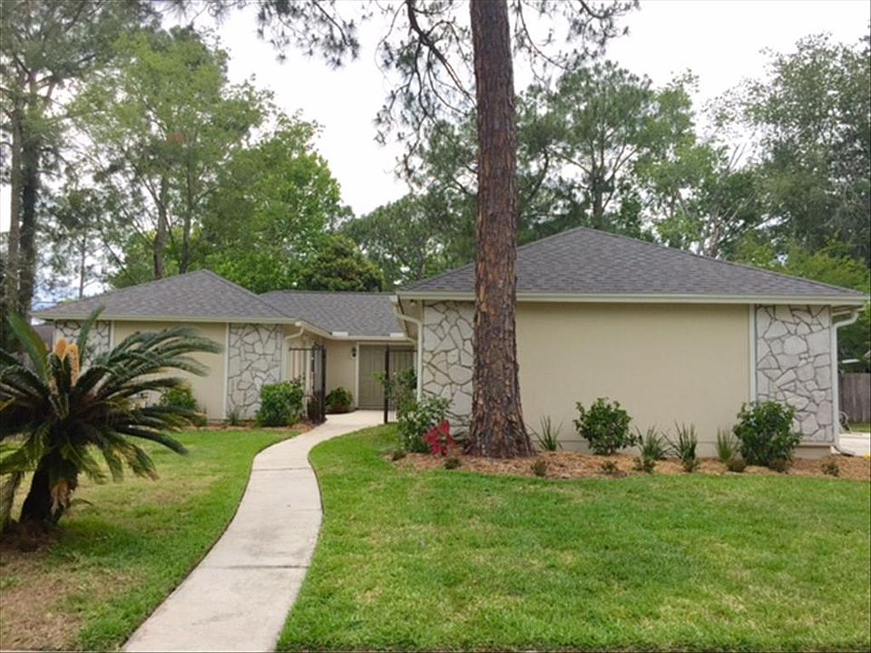 Attractive Curb Appeal